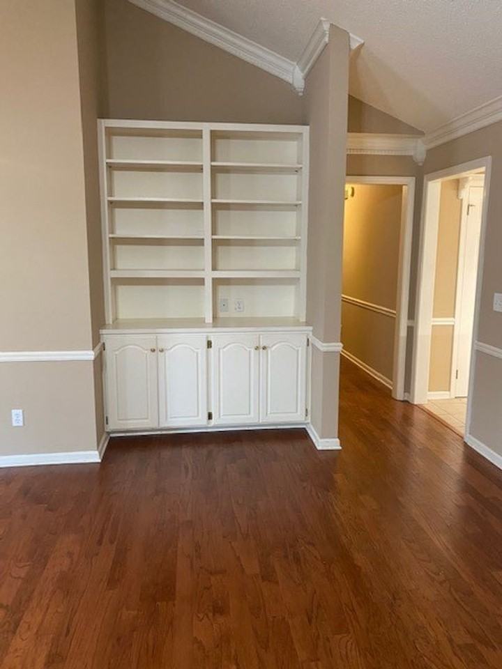 4712 Lakeview Estates Dr - Photo 3 of 30
