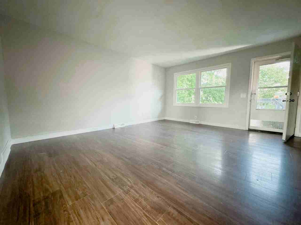 2288 Manley Dr - Photo 2 of 11