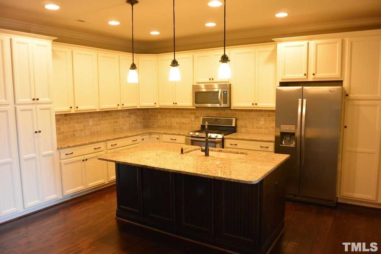 2112 Yates Store Rd - Photo 3 of 13