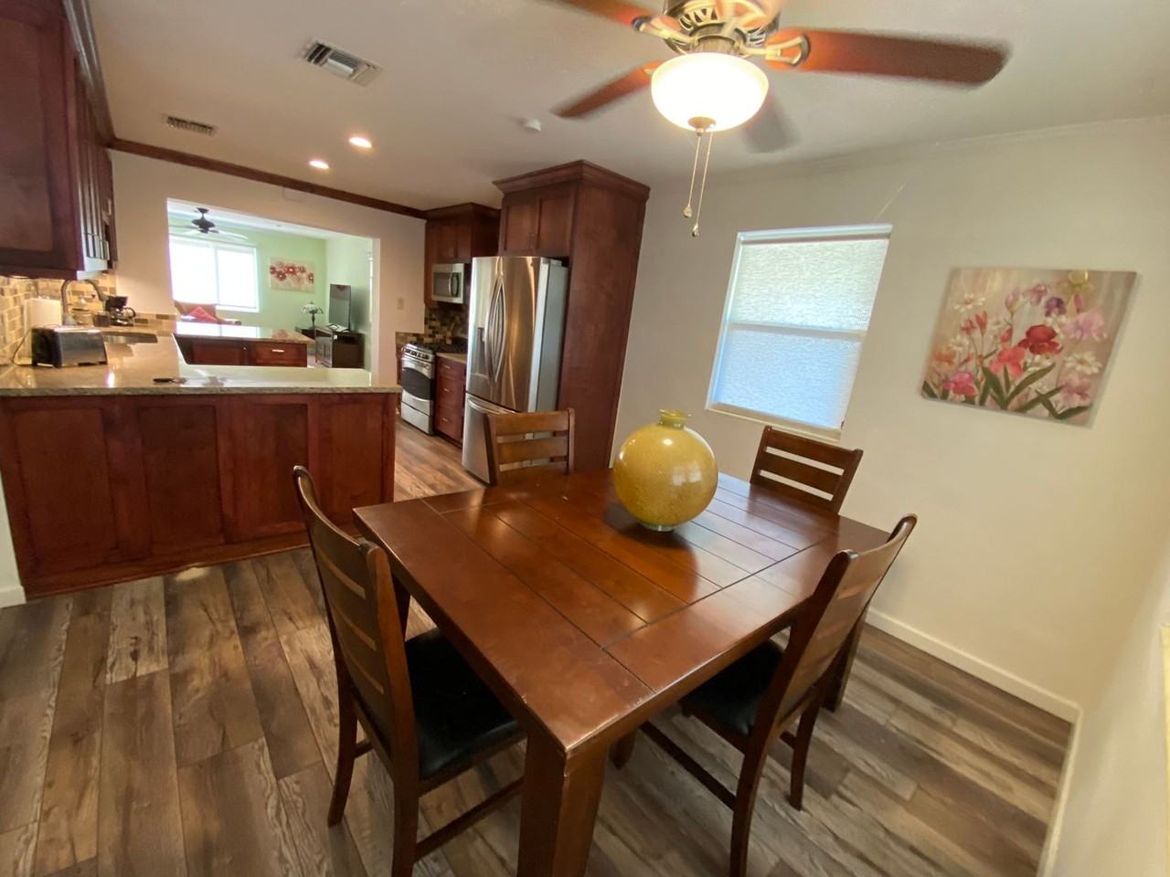 1209 N M St - Photo 7 of 40