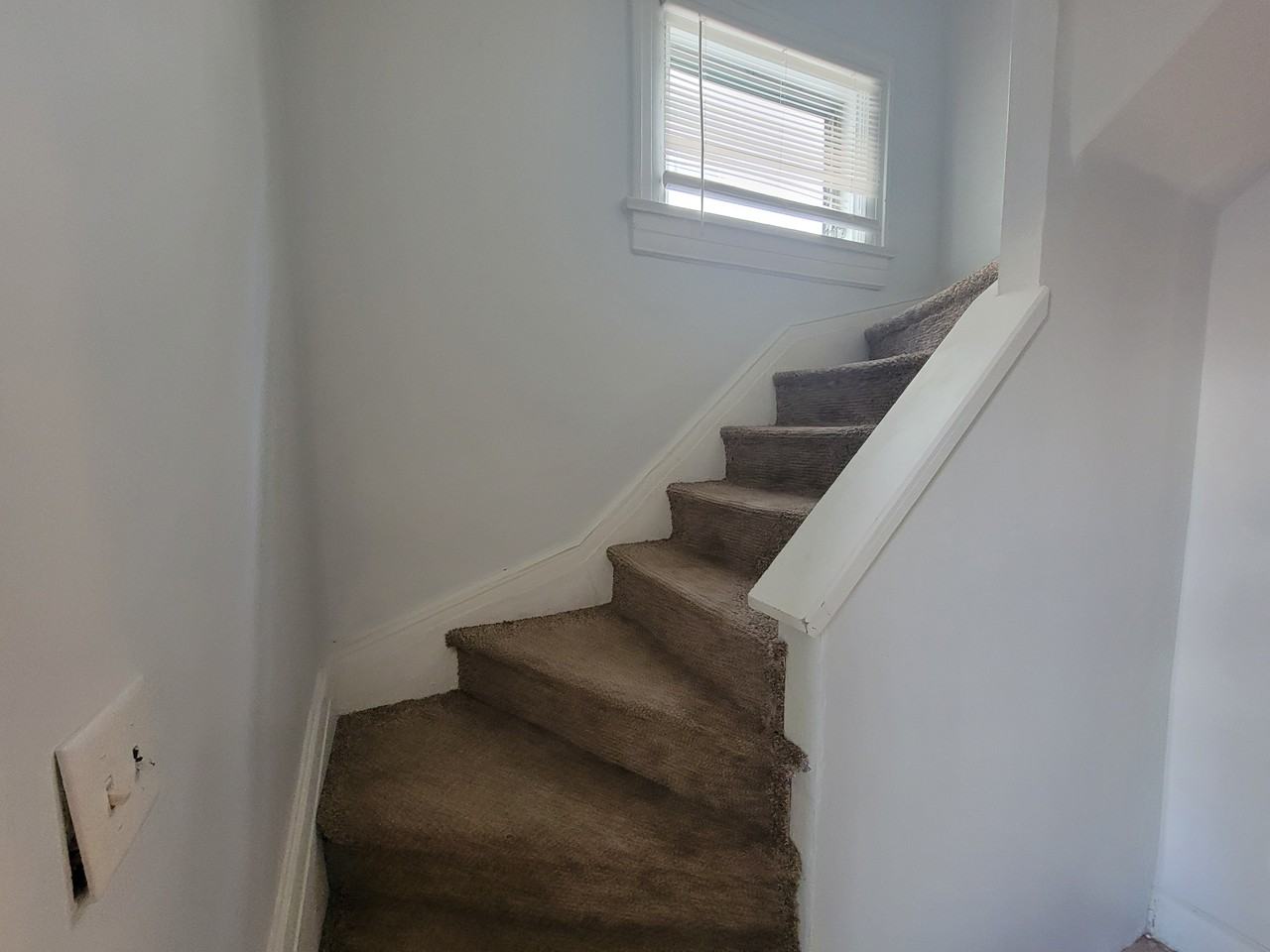 47 Burlington Ave #NA - Photo 3 of 11