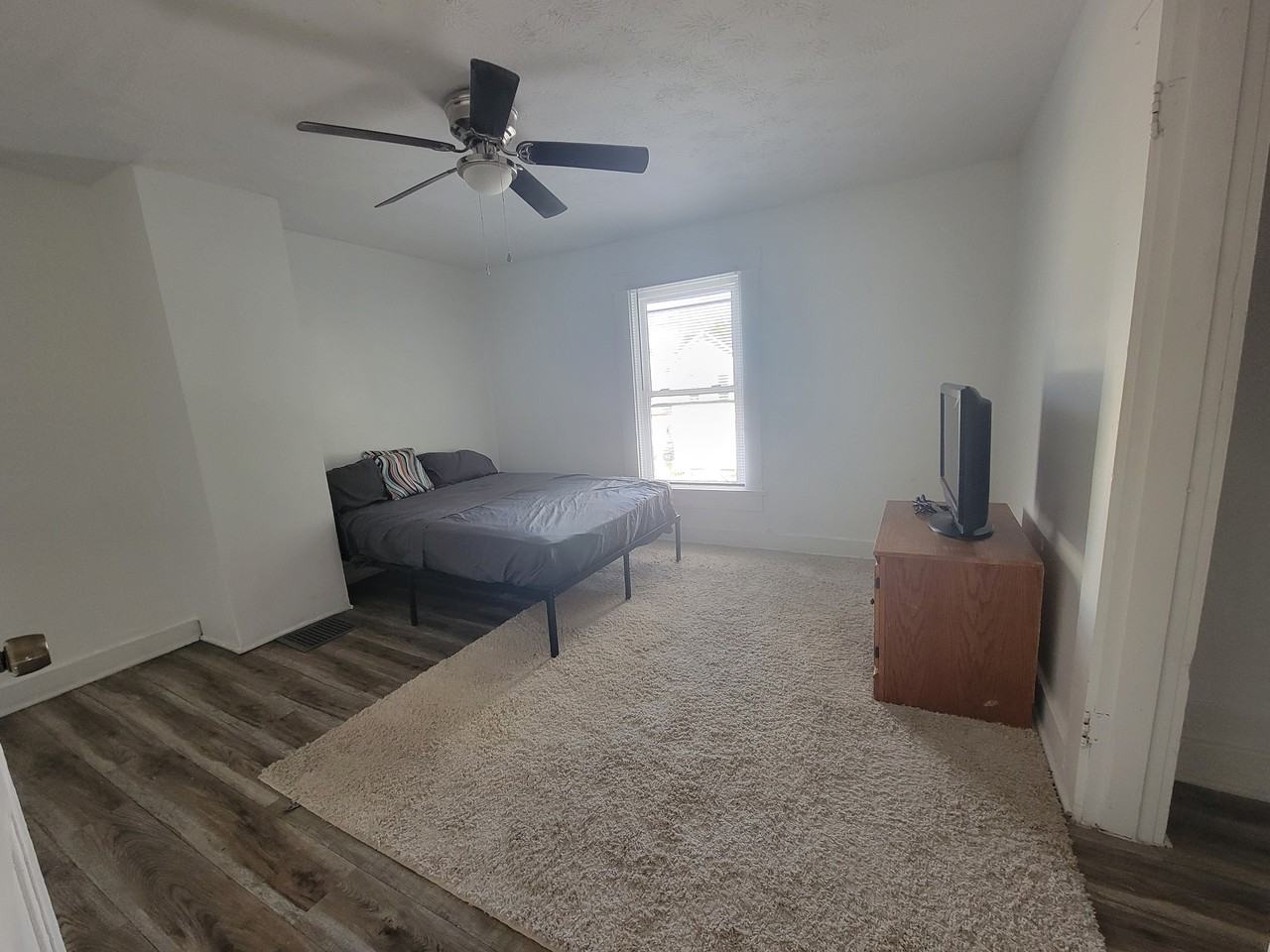 47 Burlington Ave #NA - Photo 5 of 11