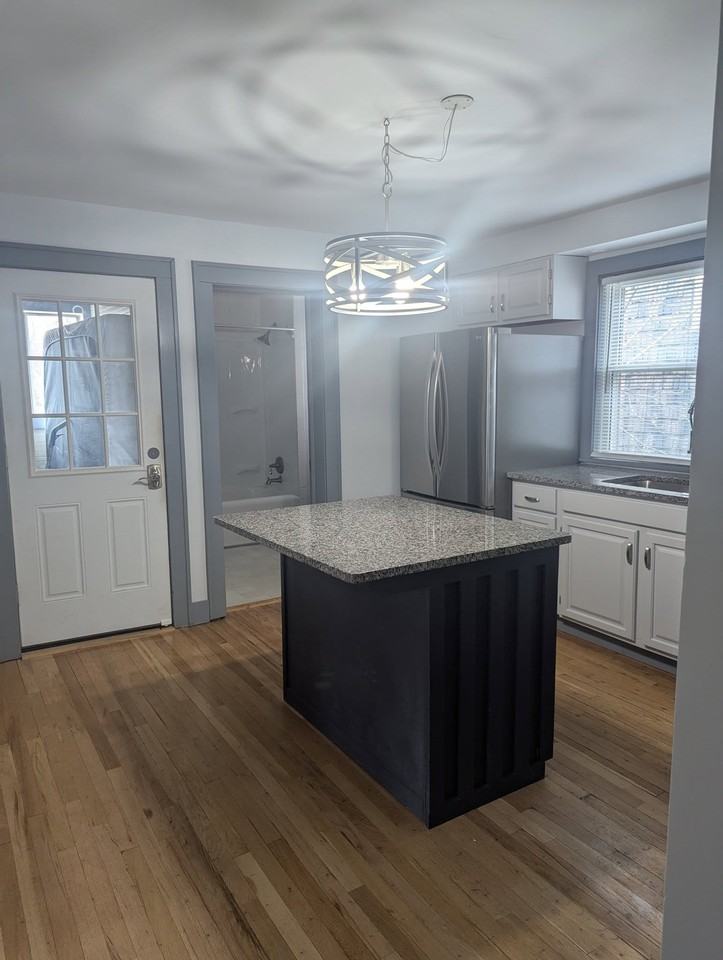 71 Colfax Ave - Photo 2 of 15