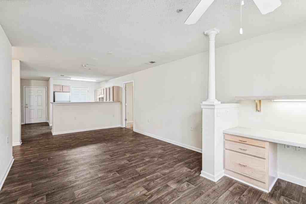 Woodland Crossing Apartment Homes - Photo 6 of 25