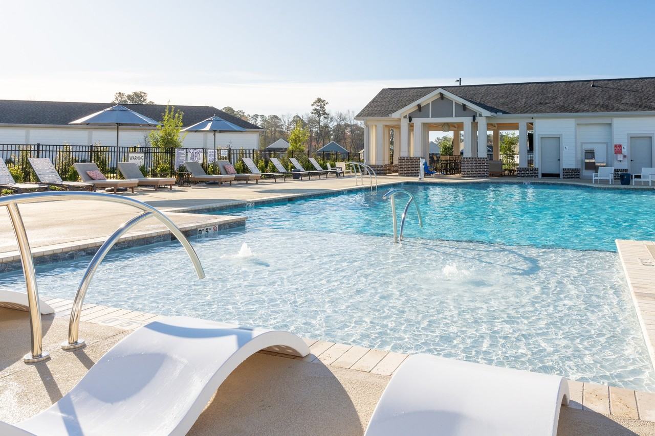 Hawthorne at Hampstead - Photo 2 of 50