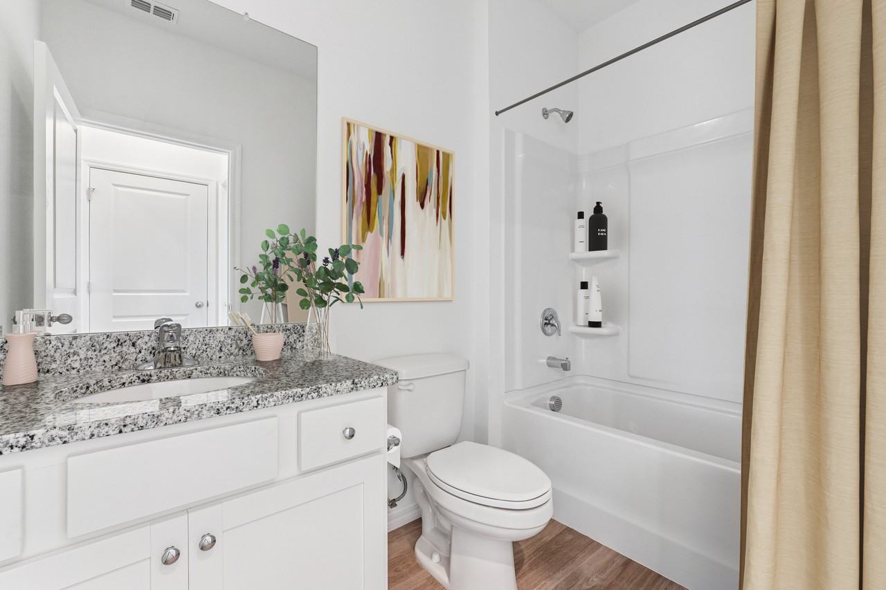 Oak Isle Cottages - Photo 7 of 18