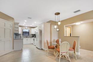 755 Saturn St #E204 - Photo 1 of 1
