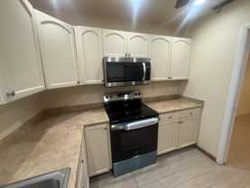2509 Dudley C Drive W #C - Photo 1 of 1
