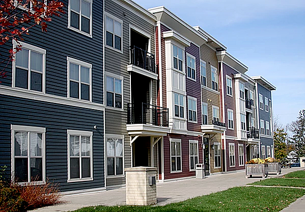 Washington Place - Photo 4 of 38