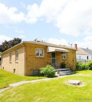 featured image of 163 Claremont Ave