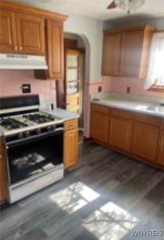 163 Claremont Ave - Photo 3 of 10