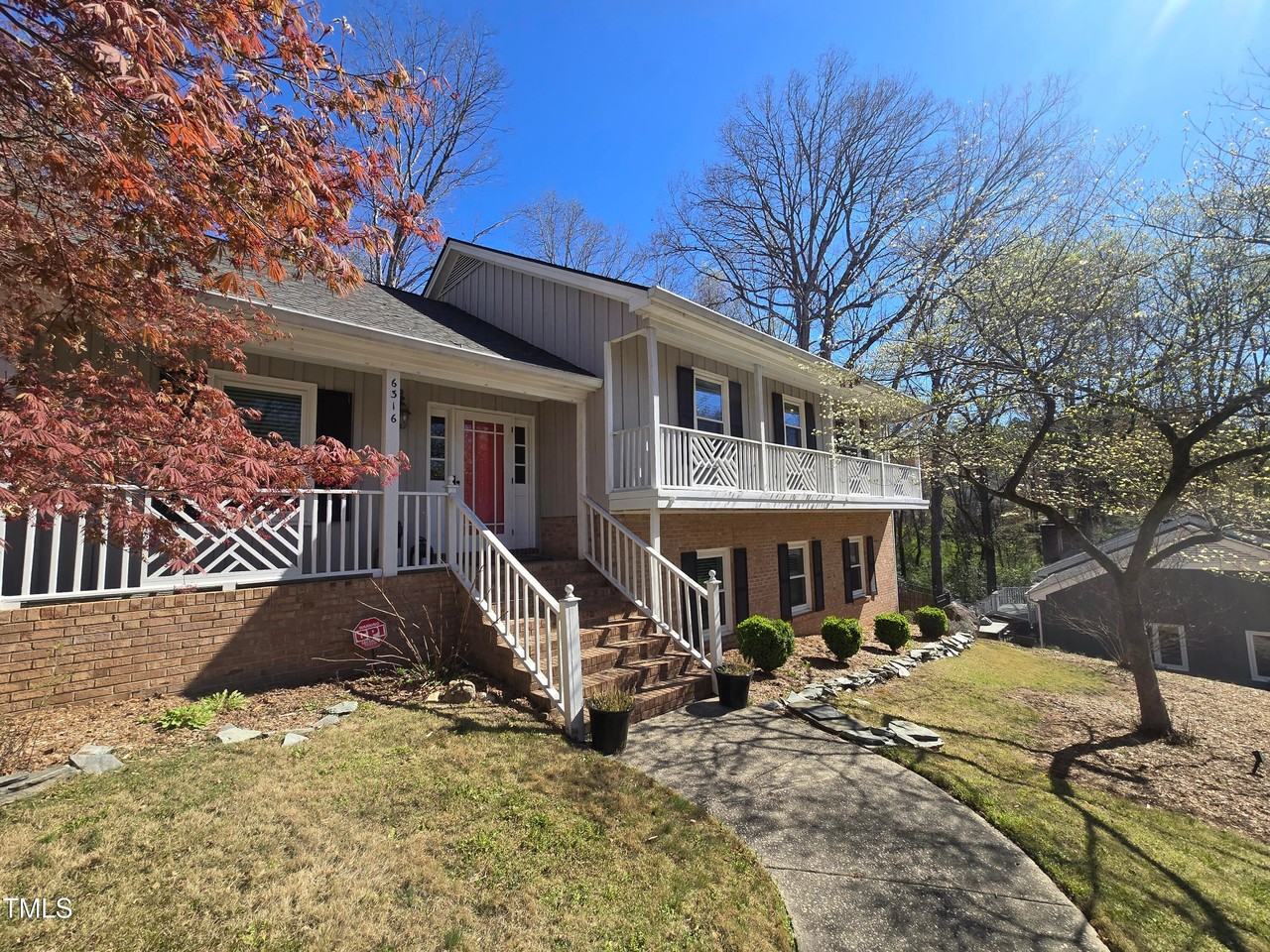 6316 Gainsborough Dr - Photo 3 of 39