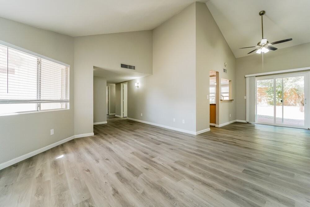 10061 E Domenic Ln - Photo 6 of 16