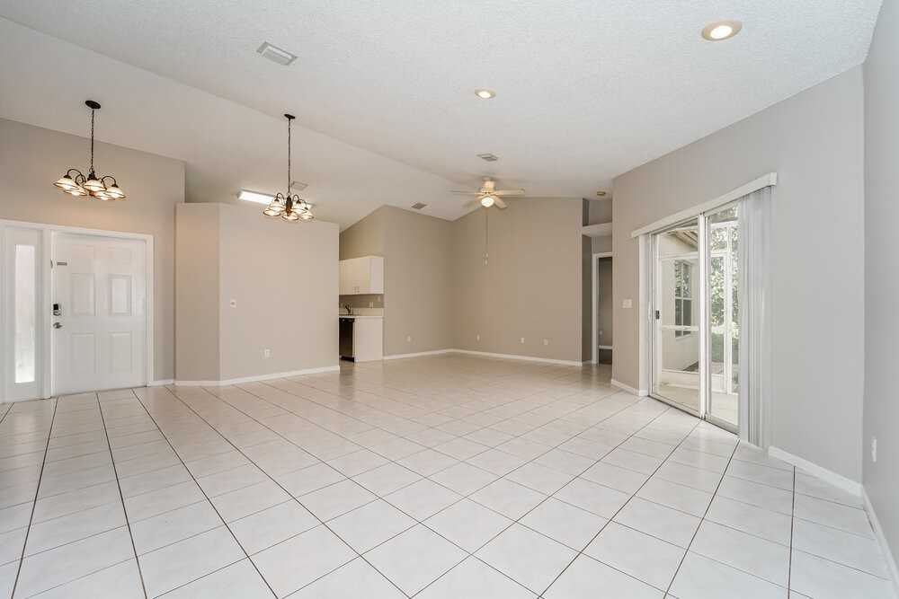 5841 Eagle Cay Ln - Photo 4 of 16