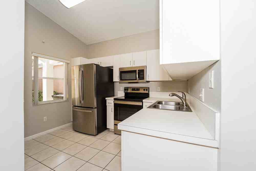 5841 Eagle Cay Ln - Photo 6 of 16