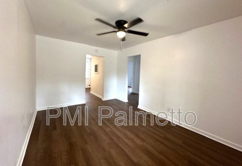 1319 Hendrix St - Photo 5 of 19