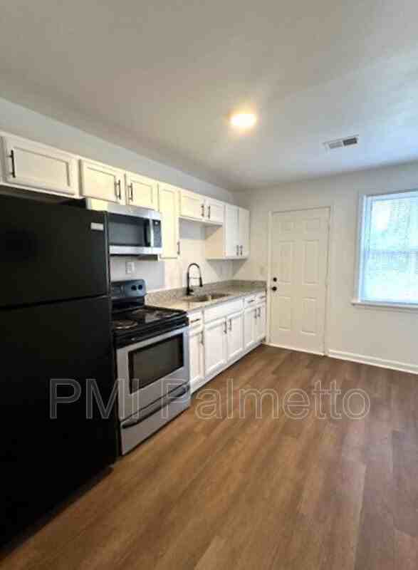 1319 Hendrix St - Photo 6 of 19