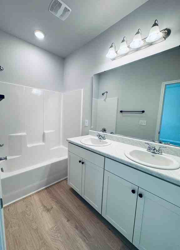 118 Daniel St - Photo 3 of 17