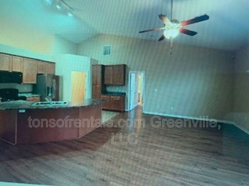 19 Tack Ln - Photo 2 of 14