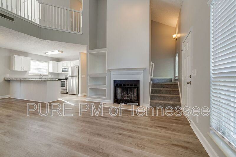 5812 Murphywood Xing - Photo 2 of 35