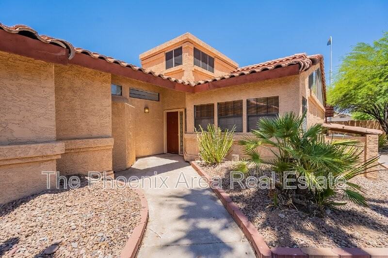 735 N Tangerine Dr - Photo 5 of 34
