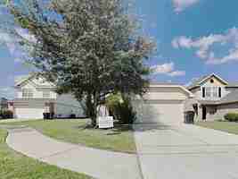 featured image of 2415 Hiacintas Way