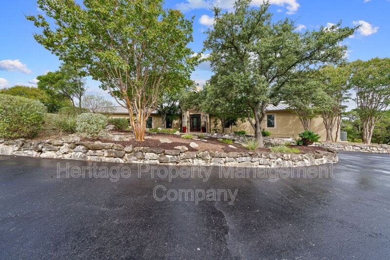 2162 River Way - Photo 3 of 35