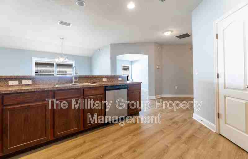 11916 Hayden Lakes Cir - Photo 6 of 37