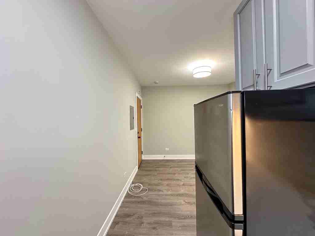 505 W Belmont Ave #3F - Photo 6 of 21