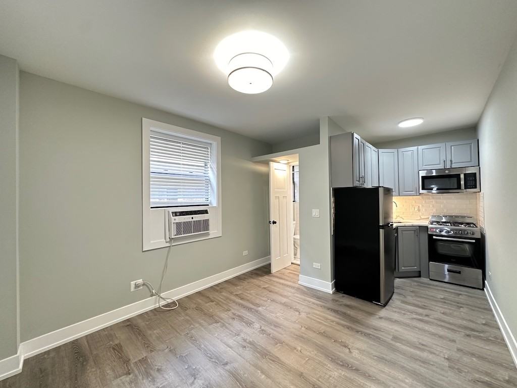 505 W Belmont Ave #3F - Photo 7 of 21