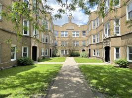 featured image of W Addison St #G