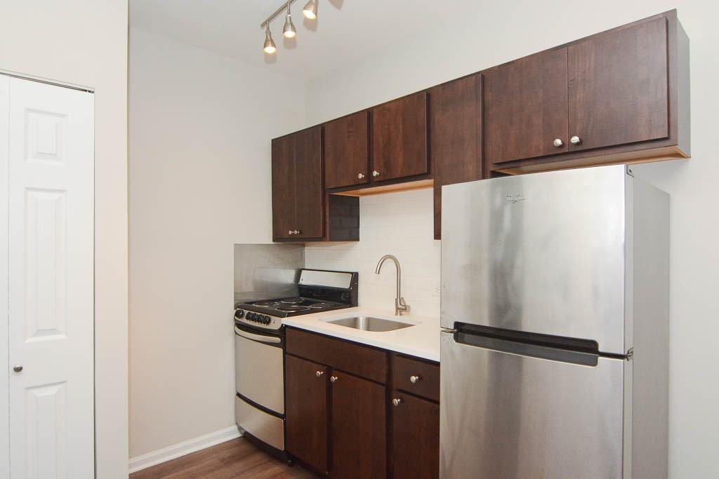 1627 N Humboldt Blvd #3G - Photo 3 of 15