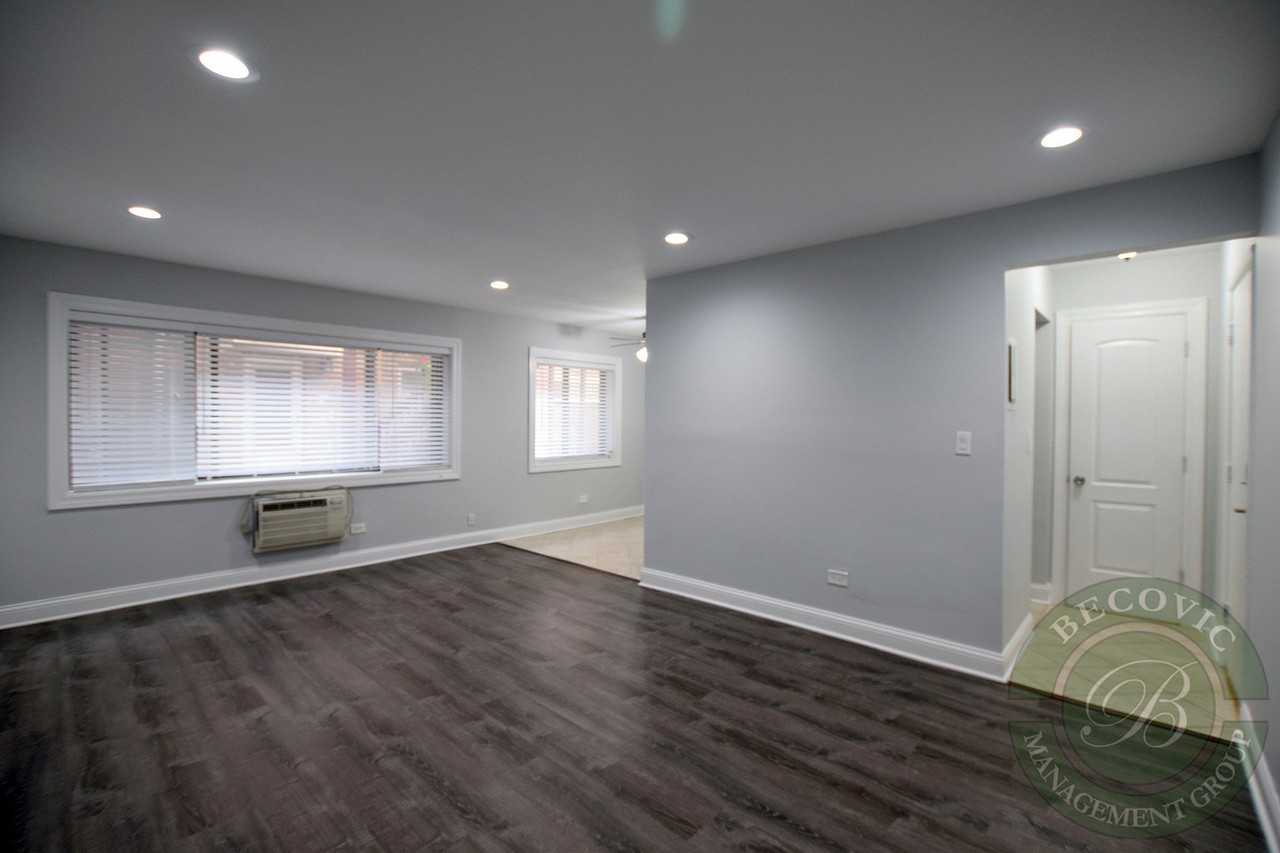 The Ridge Court - Photo 6 of 17