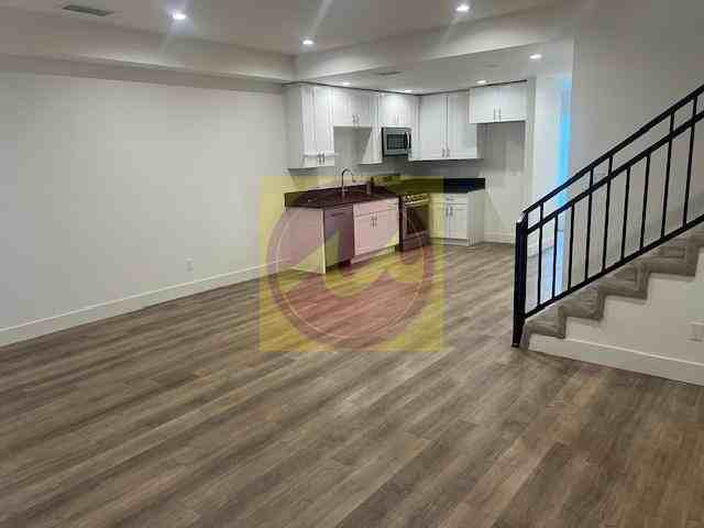 11418 South Inglewood Avenue #106 - Photo 6 of 20