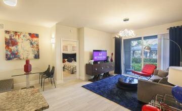 Metropolitan - Photo 2 of 19