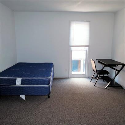 711 W Elm St - Photo 2 of 50