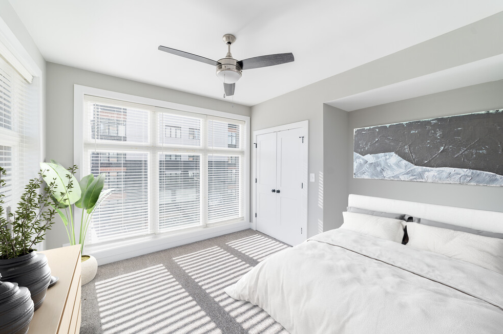 1114 Rosedale Blvd - Photo 3 of 11