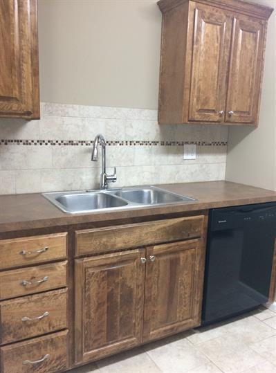 610 B West Market Street - Photo 4 of 12