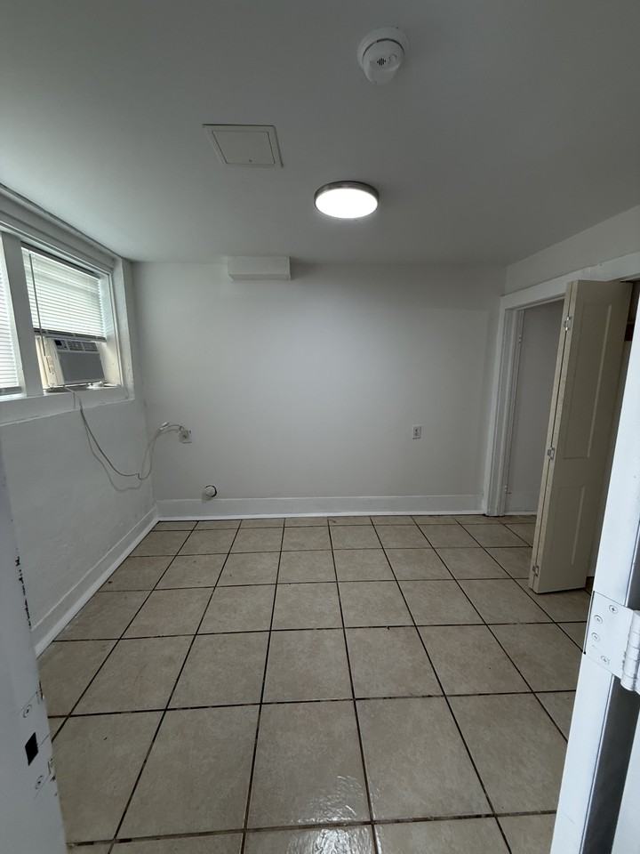 7904 St Charles - Photo 7 of 26