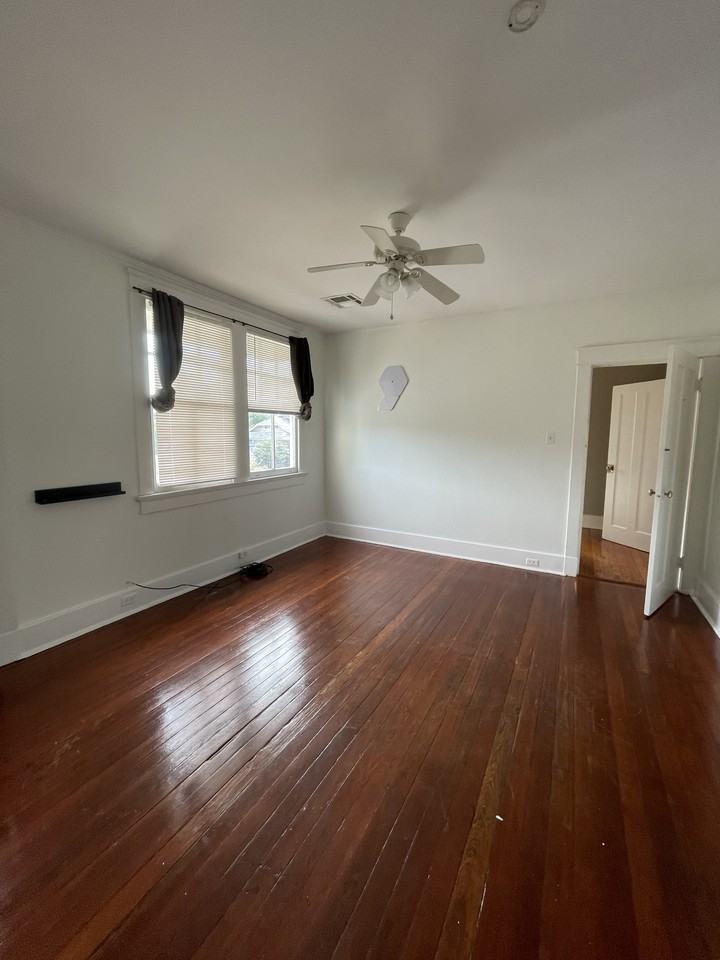 2623 Jefferson - Photo 5 of 15