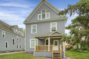 featured image of 1316 7th St Se