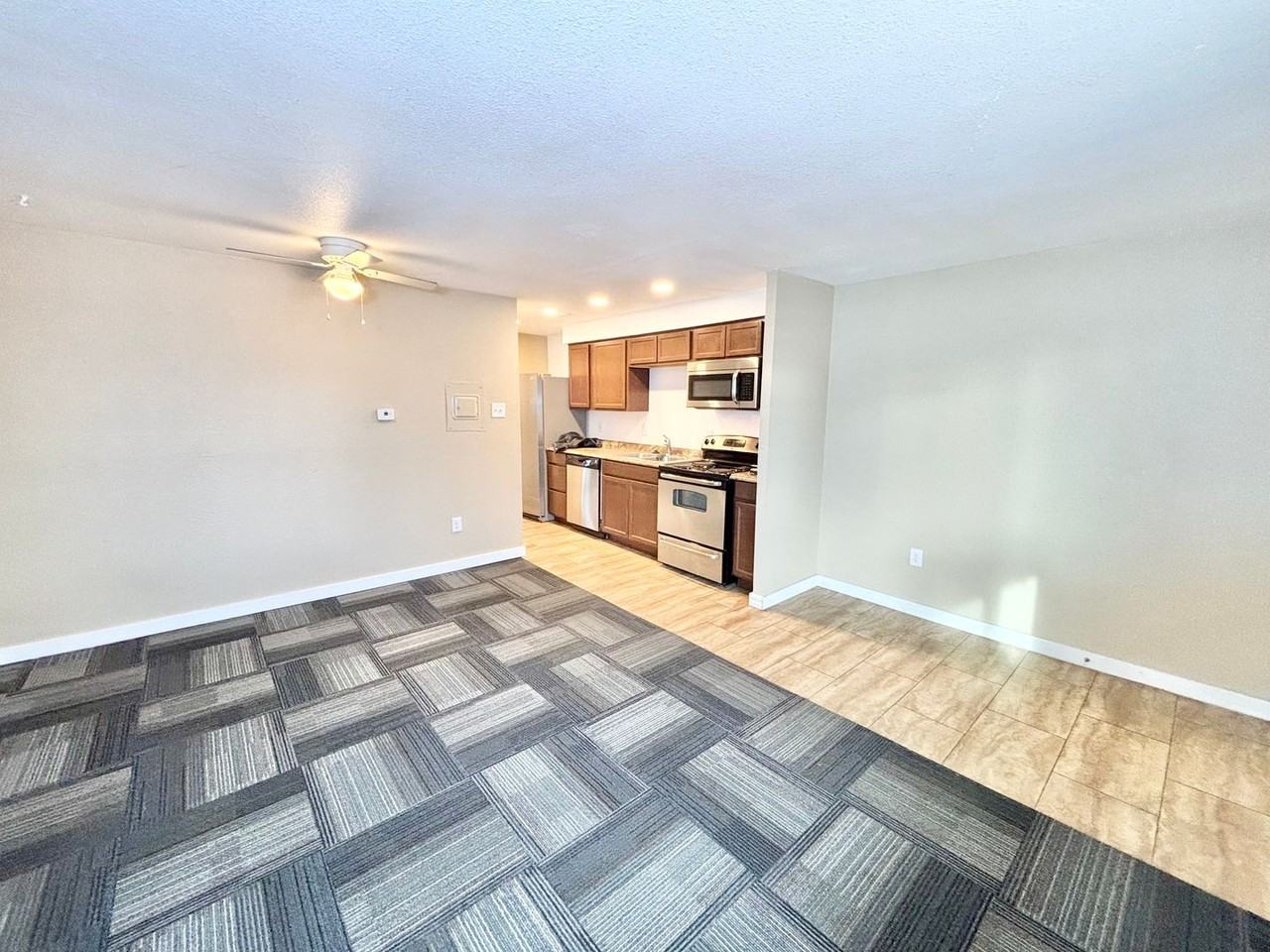 Steel City Flats - Photo 6 of 32