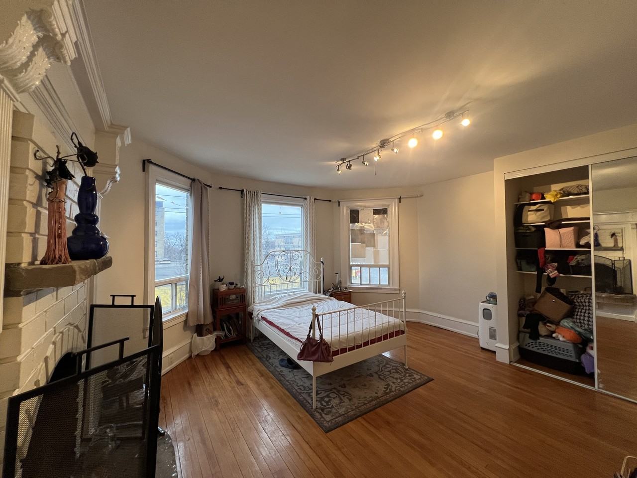 1434 King Street West #2 - Photo 4 of 16