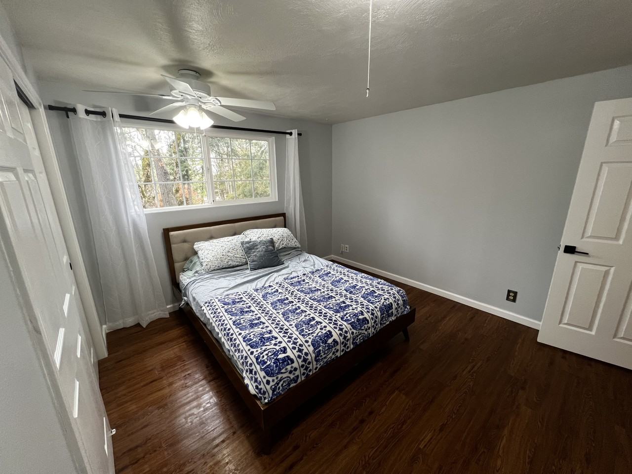 2133 Hawkins Ln #2133 - Photo 5 of 19