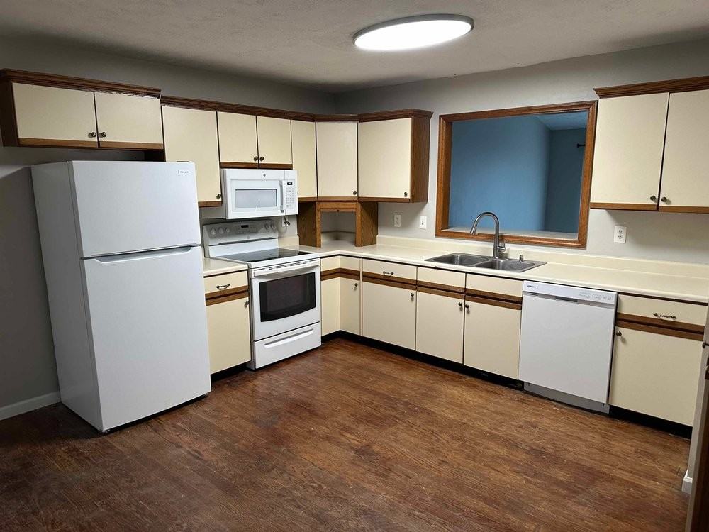 8865 Deer Valley Dr #NA - Photo 2 of 11