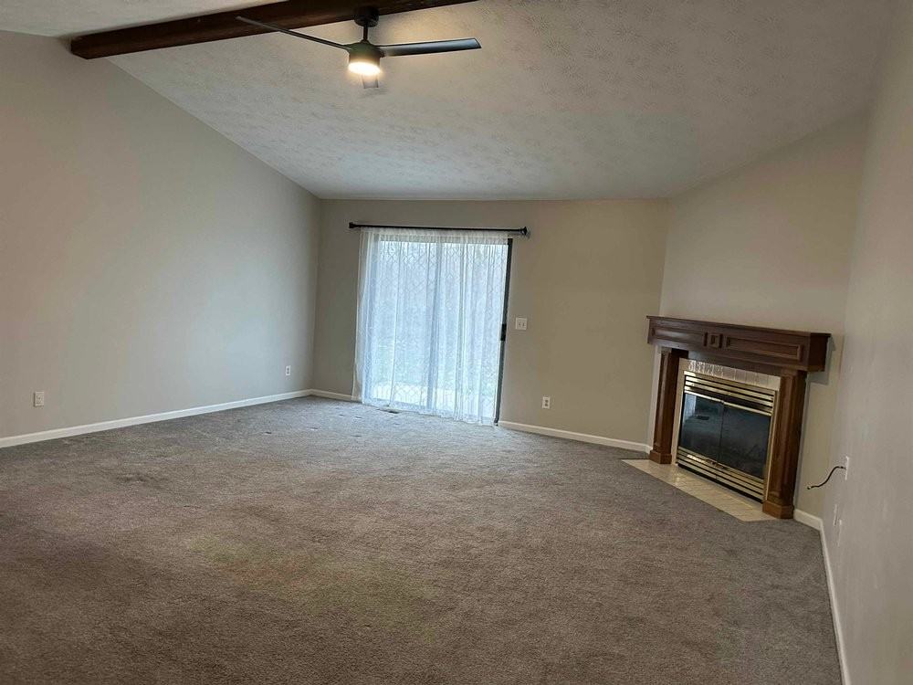 8865 Deer Valley Dr #NA - Photo 3 of 11