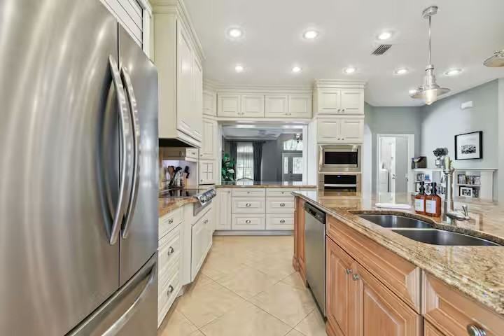 3744 Golden Eagle Dr #NA - Photo 3 of 18