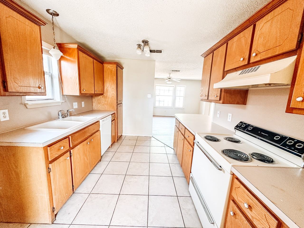 6111 7th St #NA - Photo 5 of 17