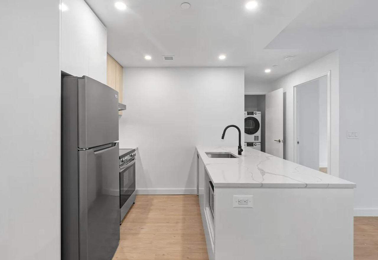 827 Sterling Pl #3A - Photo 4 of 13