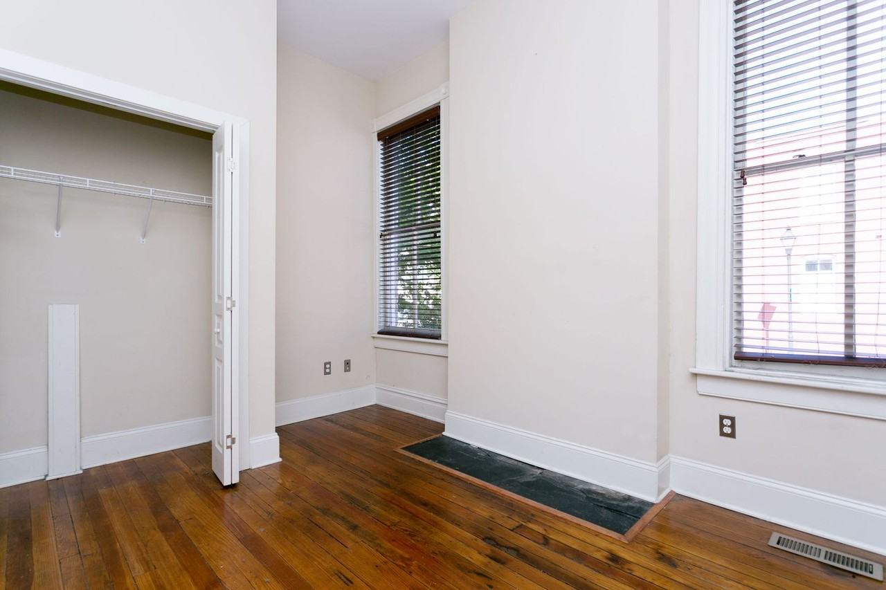 413 N Adams St - Photo 3 of 8